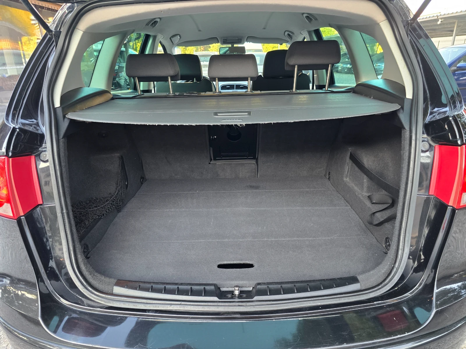 Seat Altea 1.9TDI XL, снимка 9 - Автомобили и джипове - 55320231