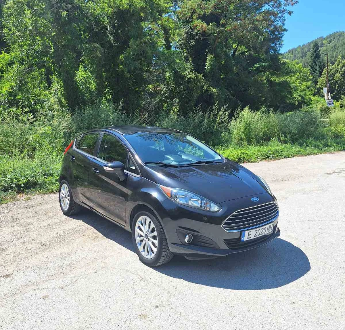 Ford Fiesta SE 1.6 Ti-VCT PowerShift, снимка 2 - Автомобили и джипове - 55446256