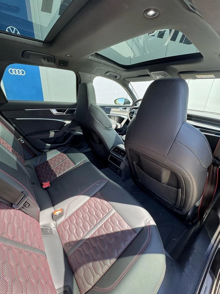 Audi Rs6 PERFORMANCE / CERAMIC / BLACK OPTIC / MATRIX/ PANO, снимка 15 - Автомобили и джипове - 56016544