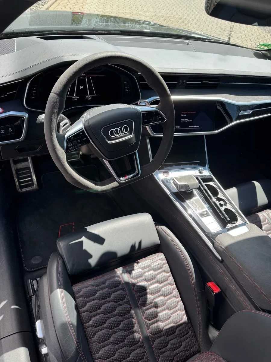 Audi Rs6 PERFORMANCE / CERAMIC / BLACK OPTIC / MATRIX/ PANO, снимка 9 - Автомобили и джипове - 56016544