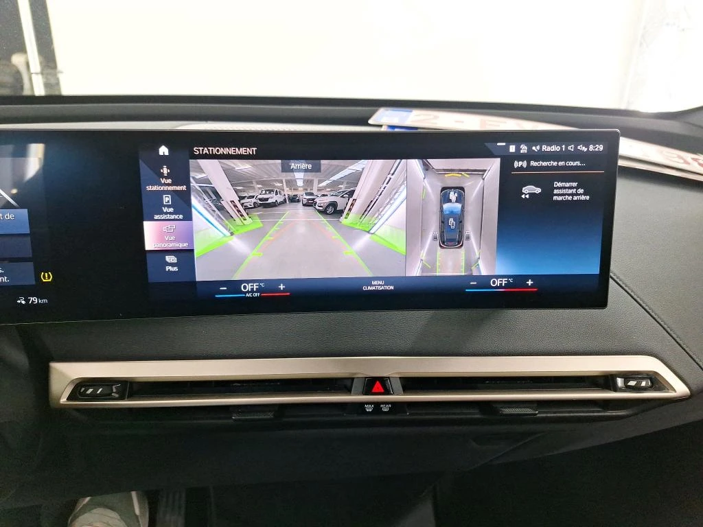BMW iX XDRIVE40 77KW 97% SOH NAVI 360 CAM, снимка 13 - Автомобили и джипове - 56115029