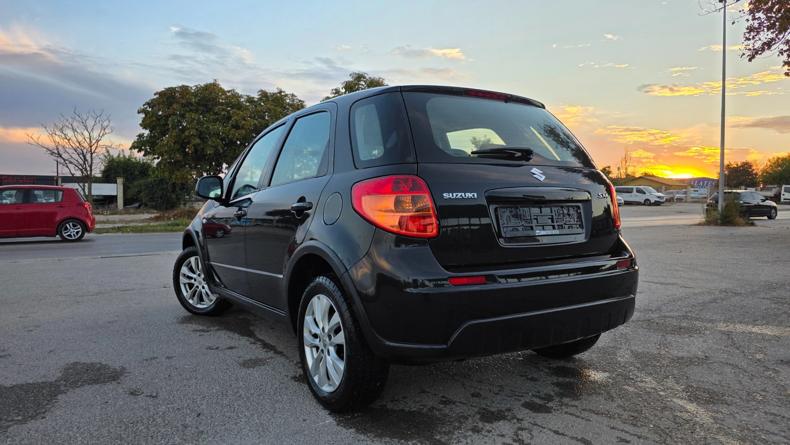 Suzuki SX4 УНИКАТ, снимка 4 - Автомобили и джипове - 56417270