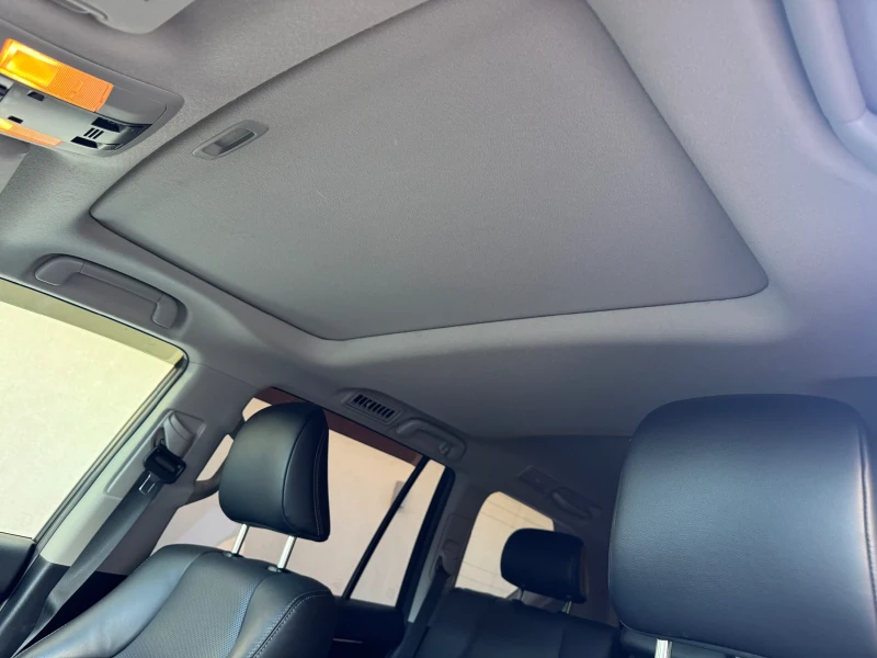 Toyota Land cruiser, снимка 8 - Автомобили и джипове - 52394591