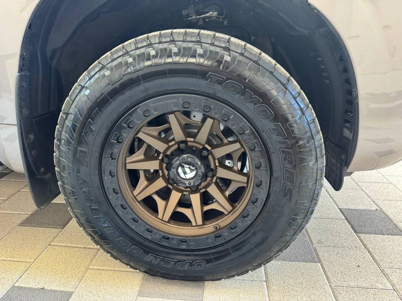 Toyota Land cruiser, снимка 17 - Автомобили и джипове - 52394591