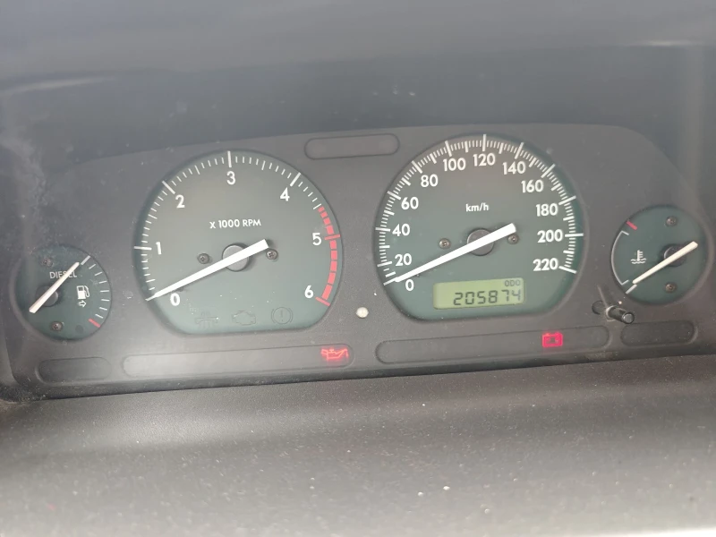 Land Rover Freelander 2.0 TD4 4x4 + НОВИ ЗИМНИ ГУМИ, снимка 9 - Автомобили и джипове - 52900644