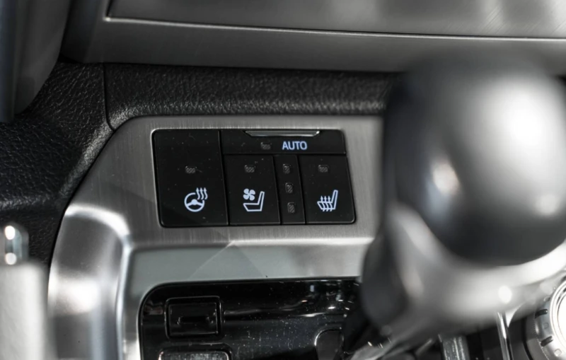 Toyota Land cruiser VX 4.5d V8, снимка 11 - Автомобили и джипове - 53006079