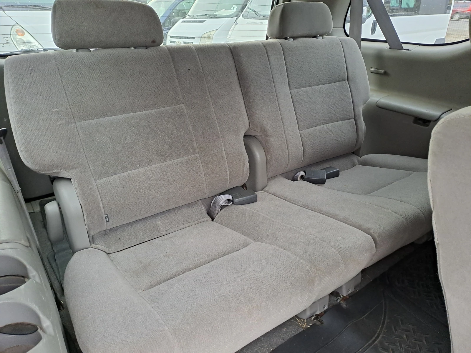 Toyota Sequoia 4.7 I V 8 | Mobile.bg   15