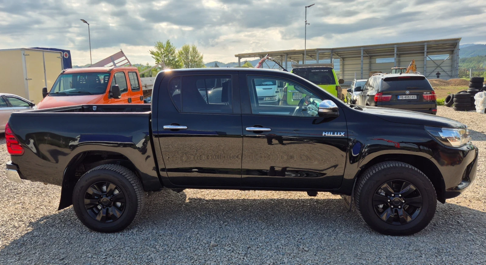 Toyota Hilux 4x4* КЛИМАТИК* ДИСТРОНИК* КАМЕРА*  - изображение 6