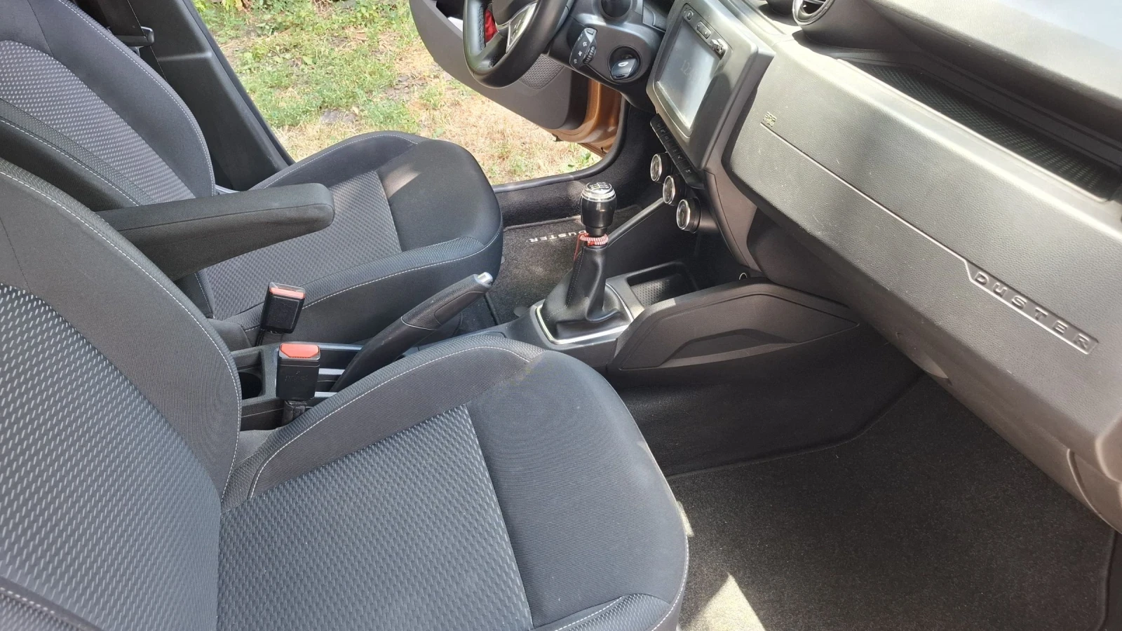 Dacia Duster 1.5 DCI 4x4 navi N1 - изображение 9