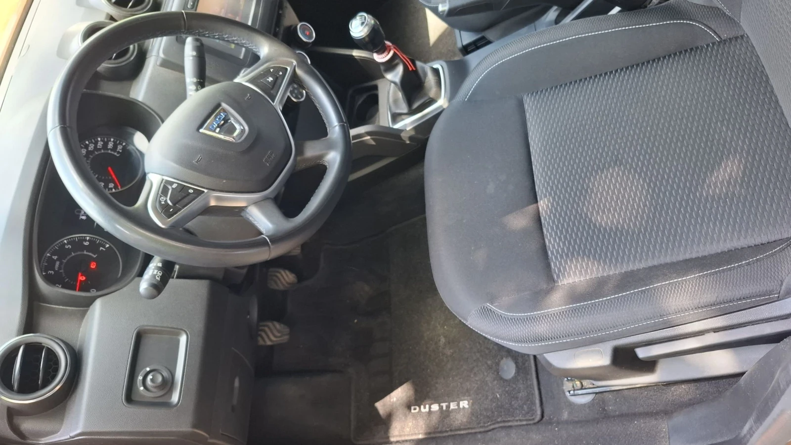 Dacia Duster 1.5 DCI 4x4 navi N1 - изображение 8