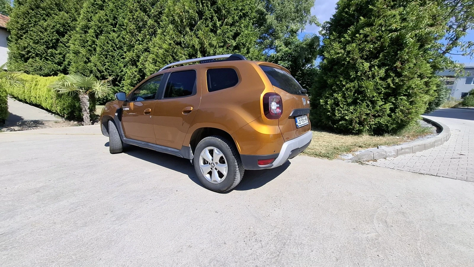 Dacia Duster 1.5 DCI 4x4 navi N1 - изображение 6