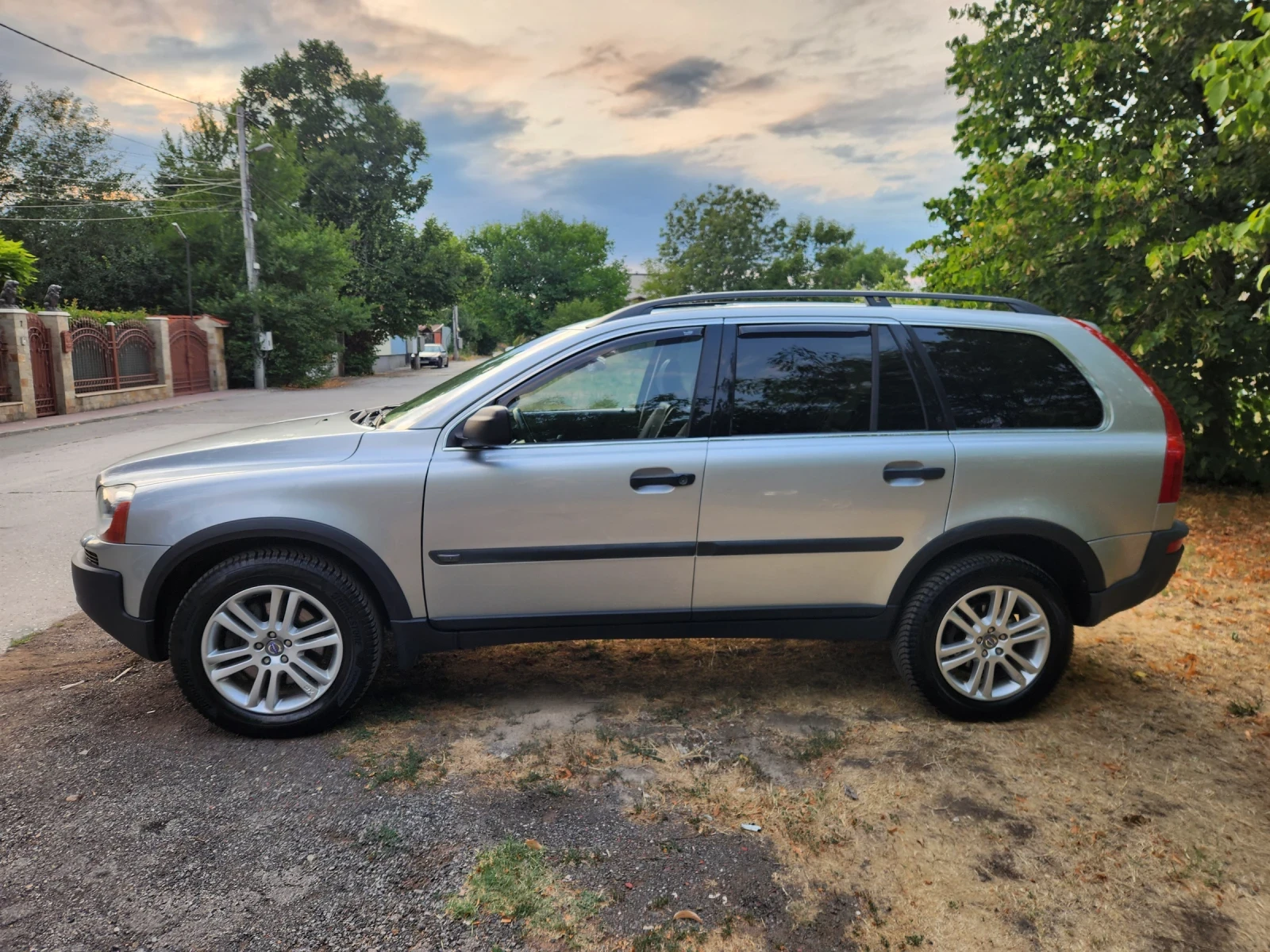 Volvo Xc90 2.5Т 4x4 lpg 7места - изображение 6