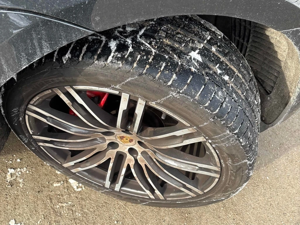 Porsche Macan * Turbo * CARFAX * ОБДУХВАНЕ* 360 КАМЕРИ*  - изображение 7