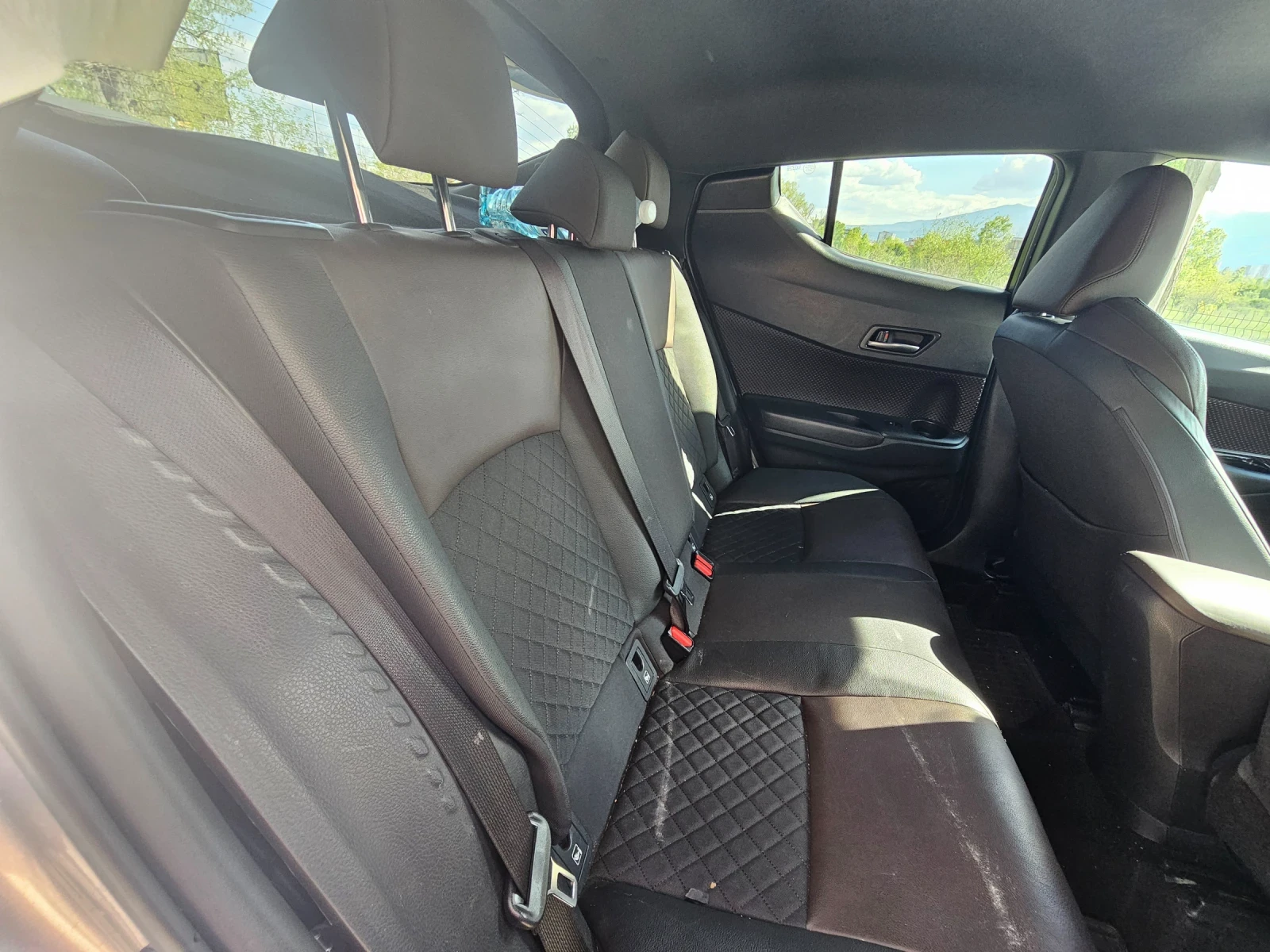 Toyota C-HR | Mobile.bg � ����������� 14