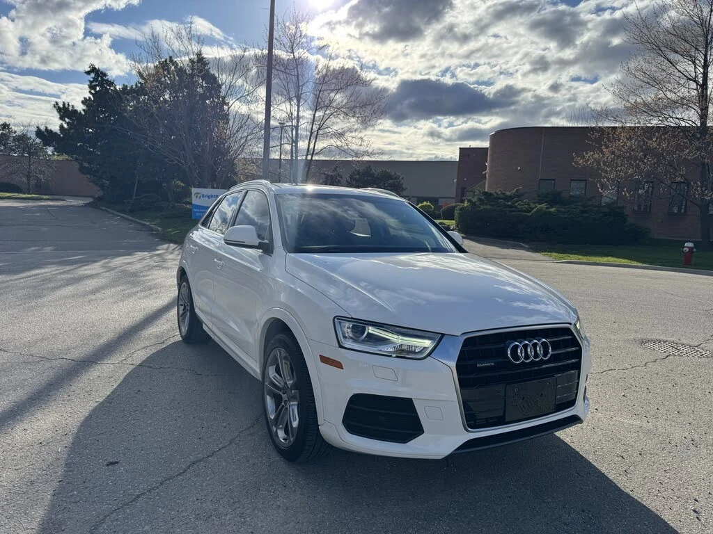 Audi Q3 * PROGRESSIV* * HeadUp* AвтоКредит* (ЦЕНА ДО БГ), снимка 2 - Автомобили и джипове - 54517830