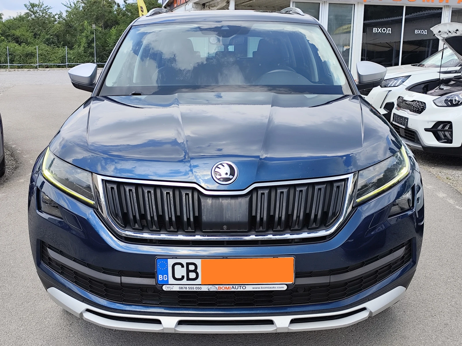 Skoda Kodiaq SCOUT* 2.0TDi* 4X4* 7 MECTA* AВТОМАТИК* LED* NAVI*, снимка 2 - Автомобили и джипове - 55324965