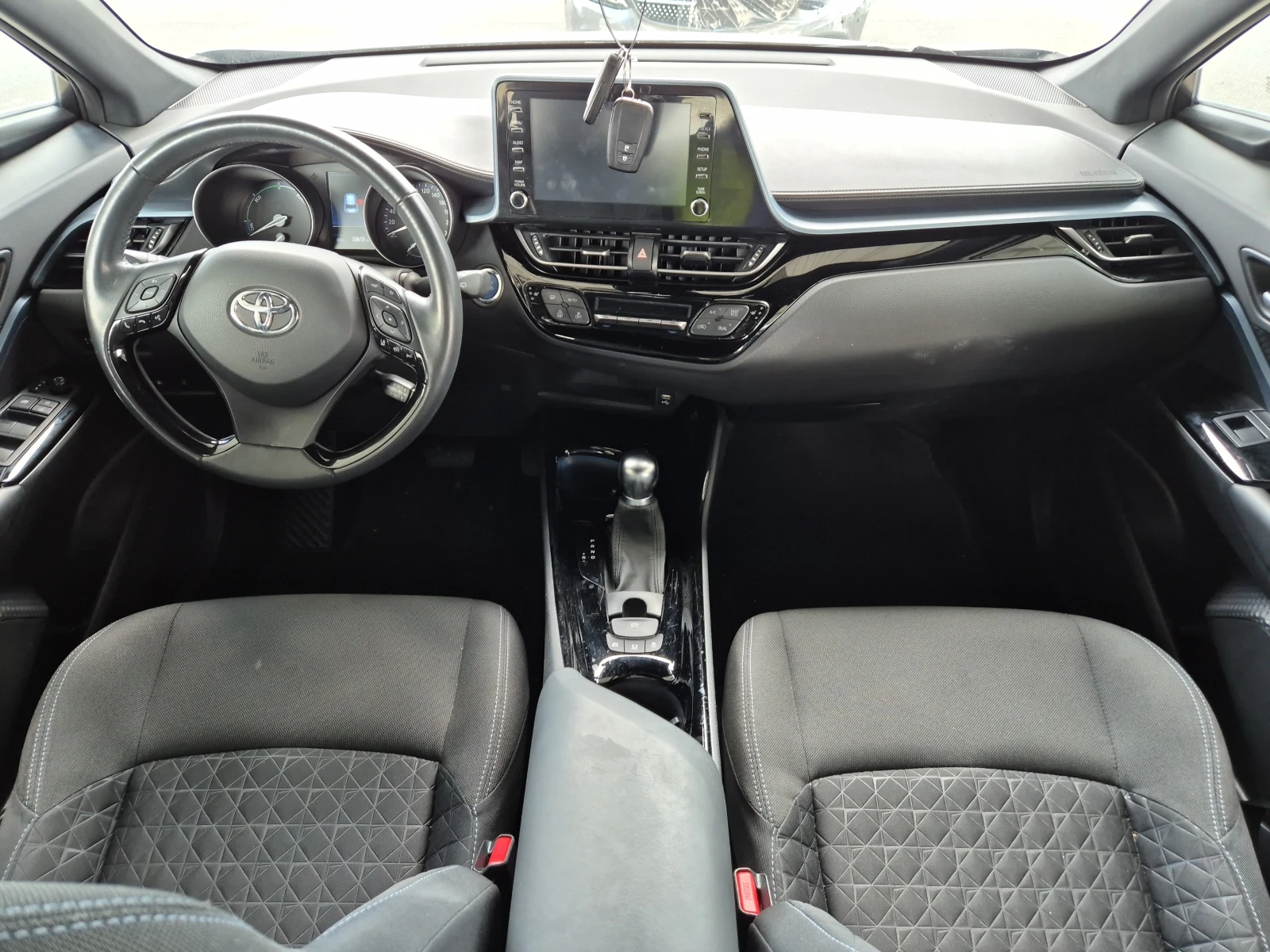 Toyota C-HR, снимка 5 - Автомобили и джипове - 55378610