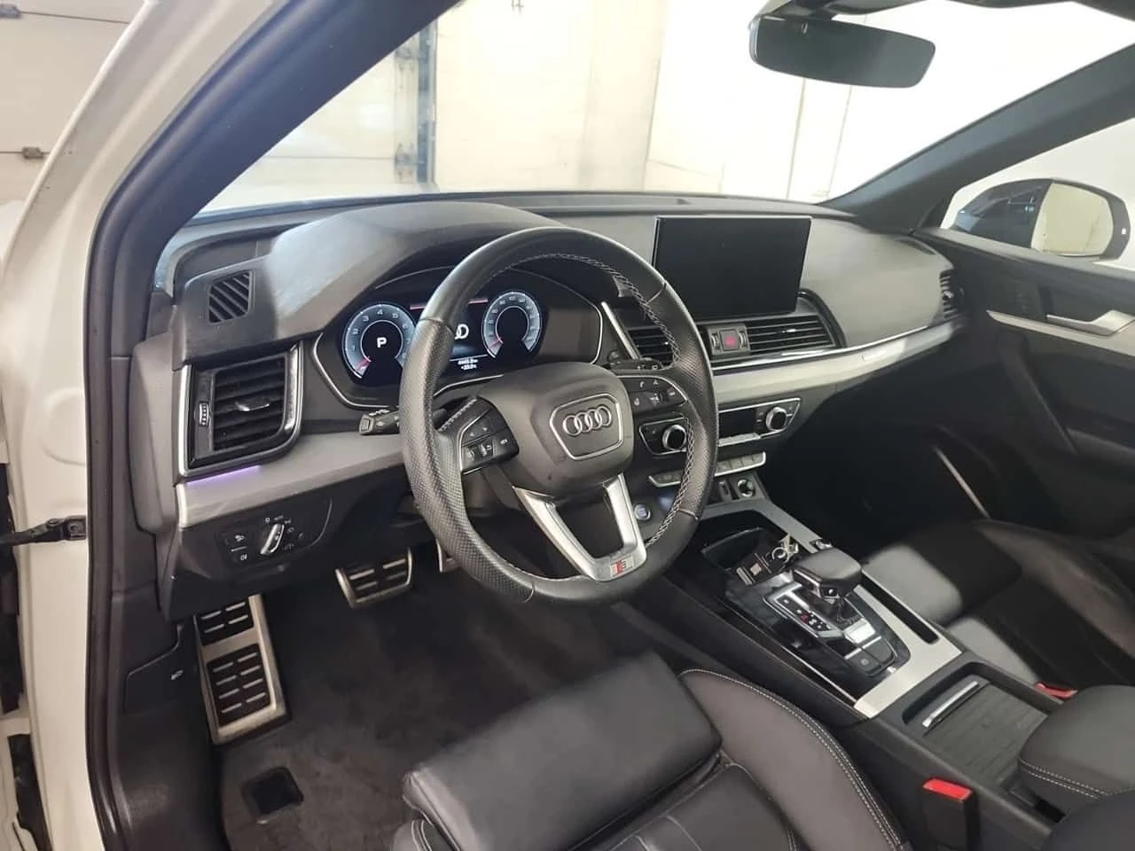 Audi Q5  PROGRESSIV / ДИСТРОНИК / АВТОКРЕДИТ , снимка 10 - Автомобили и джипове - 55638749