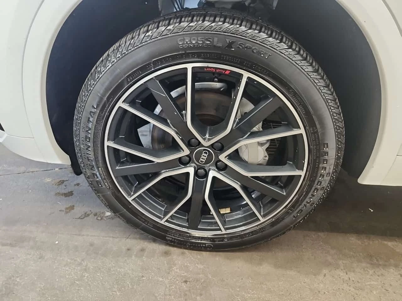 Audi Q5  PROGRESSIV / ДИСТРОНИК / АВТОКРЕДИТ , снимка 6 - Автомобили и джипове - 55638749