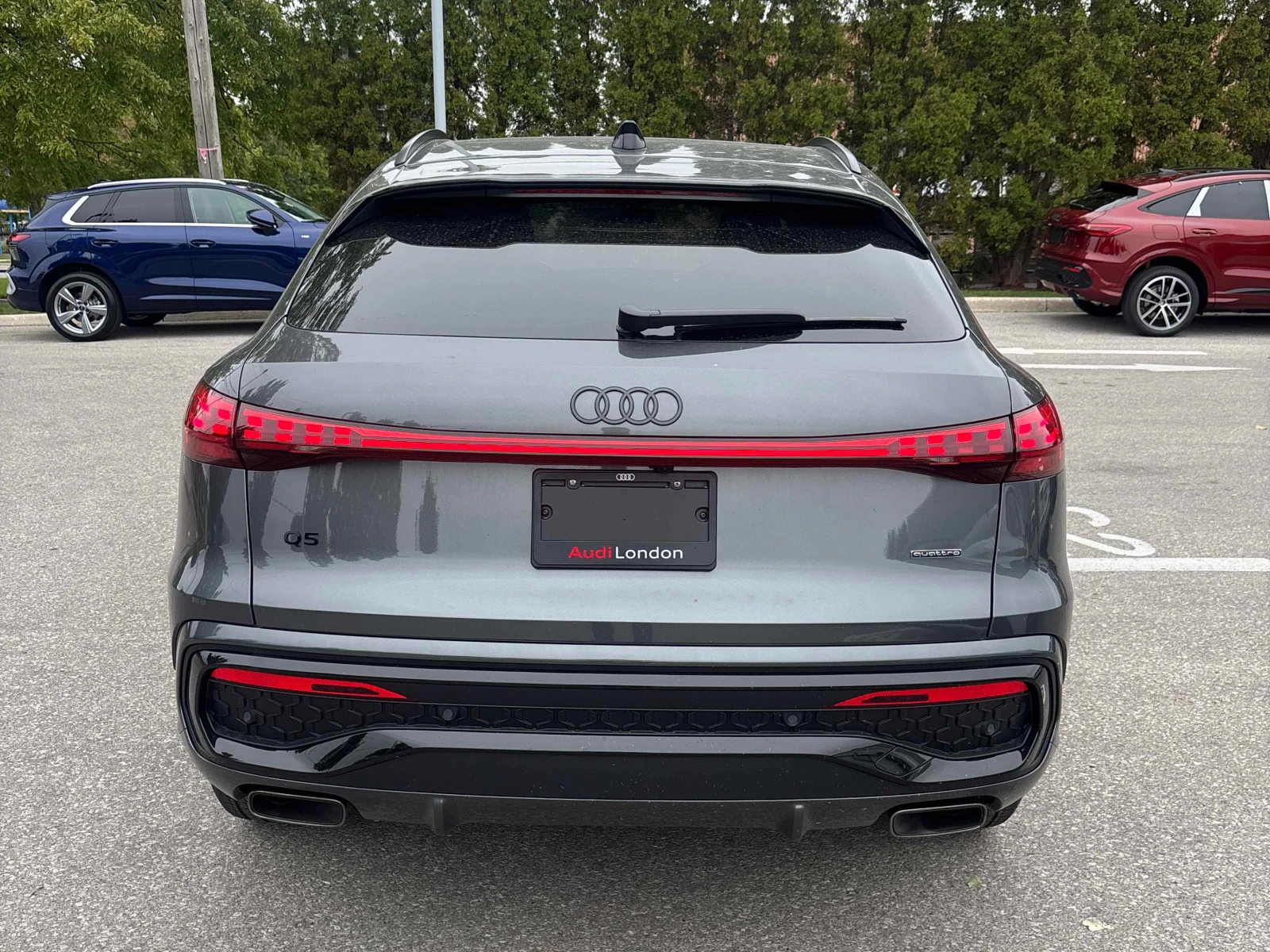 Audi Q5 * Progressiv * CARFAX * , снимка 4 - Автомобили и джипове - 56131304