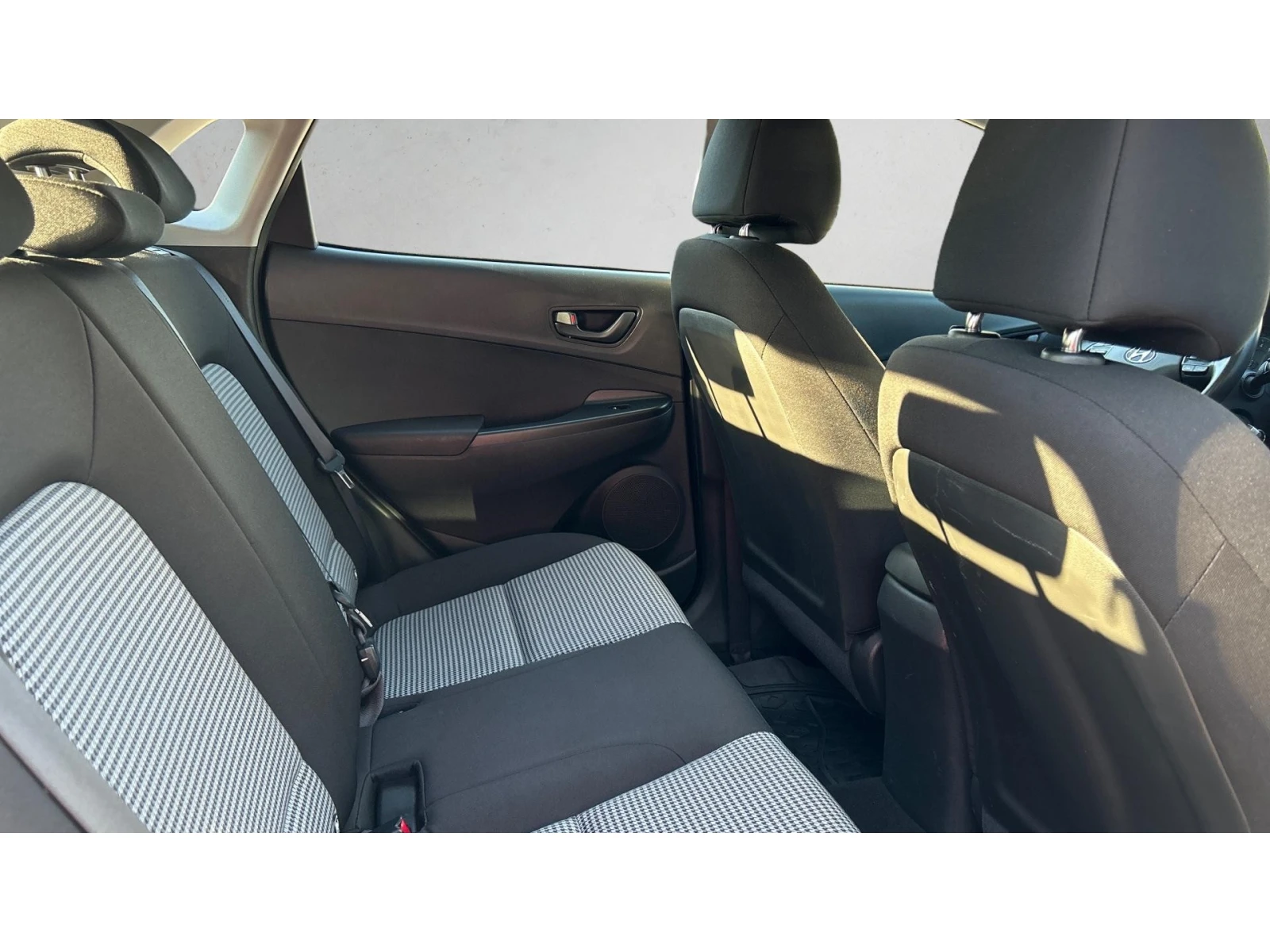 Hyundai Kona 1.0T-GDI, ������� ������ �� 170   | Mobile.bg � ����������� 7