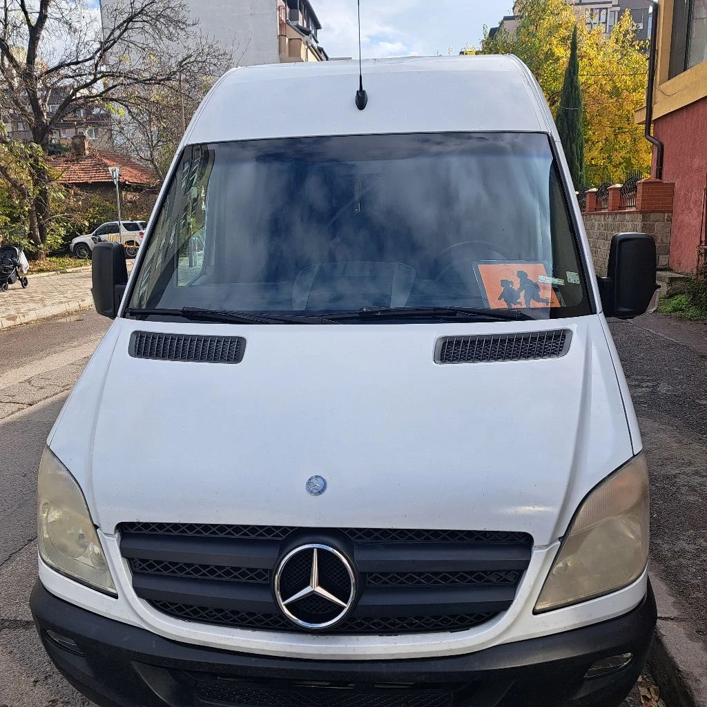 Mercedes-Benz Sprinter 211 8+ 1