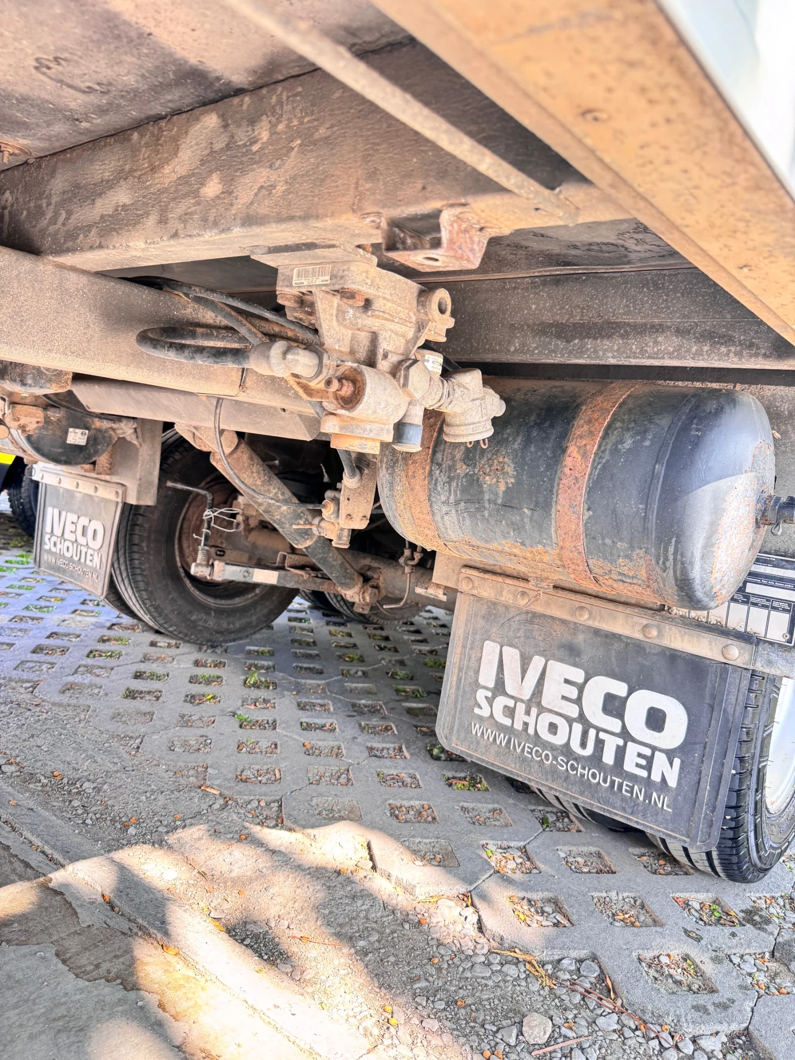 Iveco 35c18, снимка 15 - Камиони - 56330969