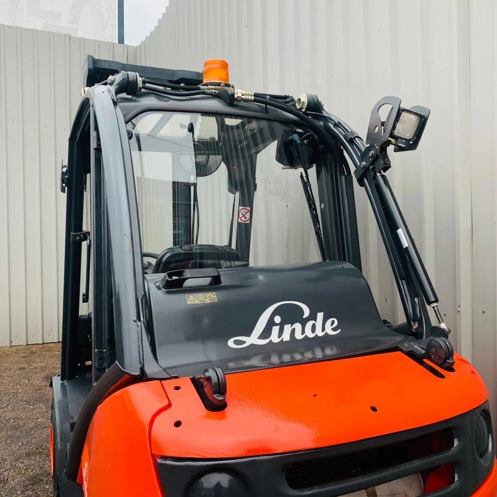 Мотокар Linde 3 ТОНЕН / 4 МЕТРА / ГАЗОКАР / СВОБОДНИ ИЗВОДИ, снимка 12 - Индустриална техника - 55160834