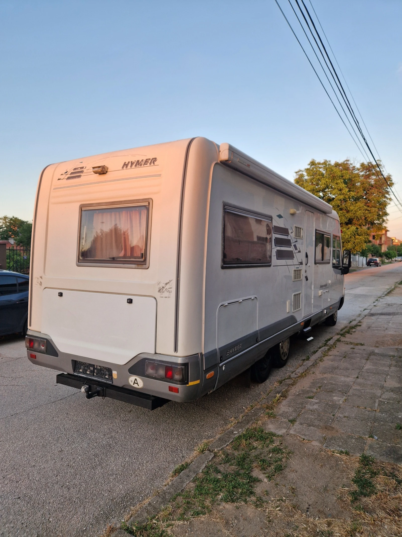 Кемпер HYMER / ERIBA E690, снимка 5 - Каравани и кемпери - 55368660