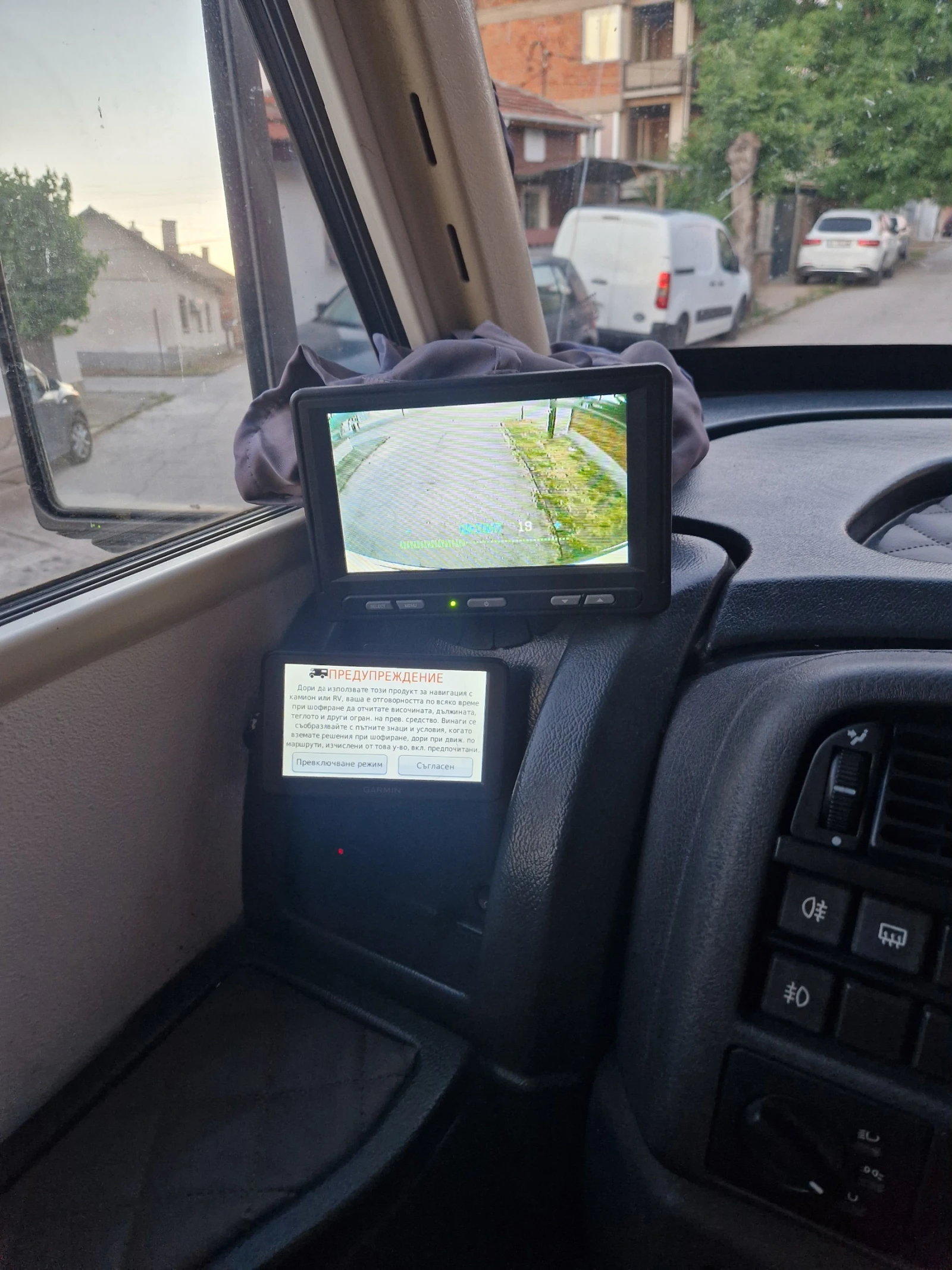 Кемпер HYMER / ERIBA E690, снимка 7 - Каравани и кемпери - 55368660