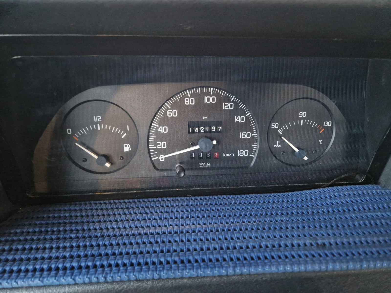 Кемпер HYMER / ERIBA E690, снимка 15 - Каравани и кемпери - 55368660