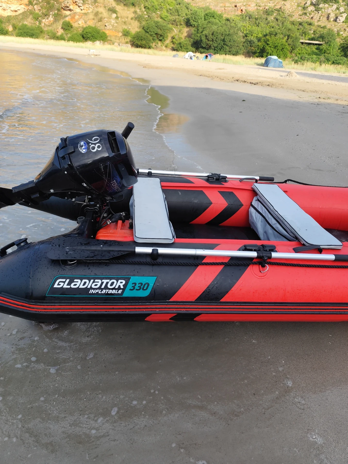 Надуваема лодка Собствено производство Gladiator330