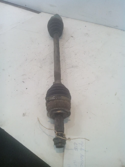 Полуоска предна лява Субару Легаси