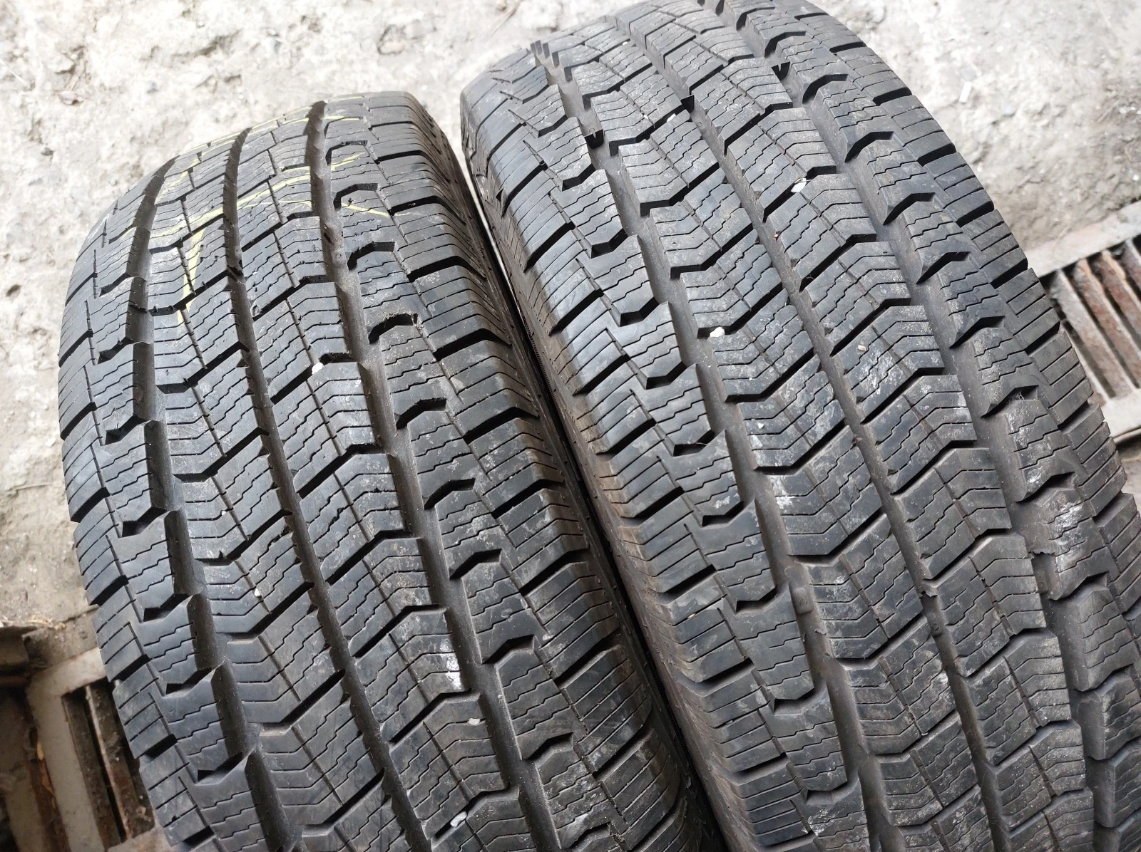 ���� 215/70R15 | Mobile.bg � ����������� 2