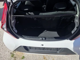Toyota Aygo 1.0 VVT-i Климатик| Джанти| LED, снимка 8