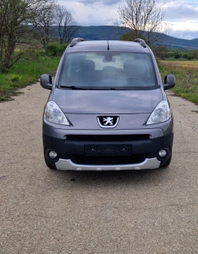 Peugeot Partner 1.6 HDI 2011г евро 5, снимка 2