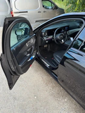 Mercedes-Benz E 220, снимка 5