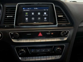 Hyundai Sonata * ESSENTIAL MODEL | 2 SETS OF TIRES | SOLD AS IS *, снимка 12