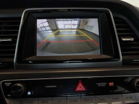 Hyundai Sonata * ESSENTIAL MODEL | 2 SETS OF TIRES | SOLD AS IS *, снимка 13