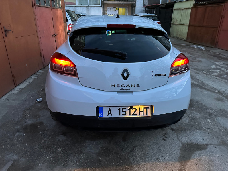 Renault Megane, снимка 8 - Автомобили и джипове - 46227397