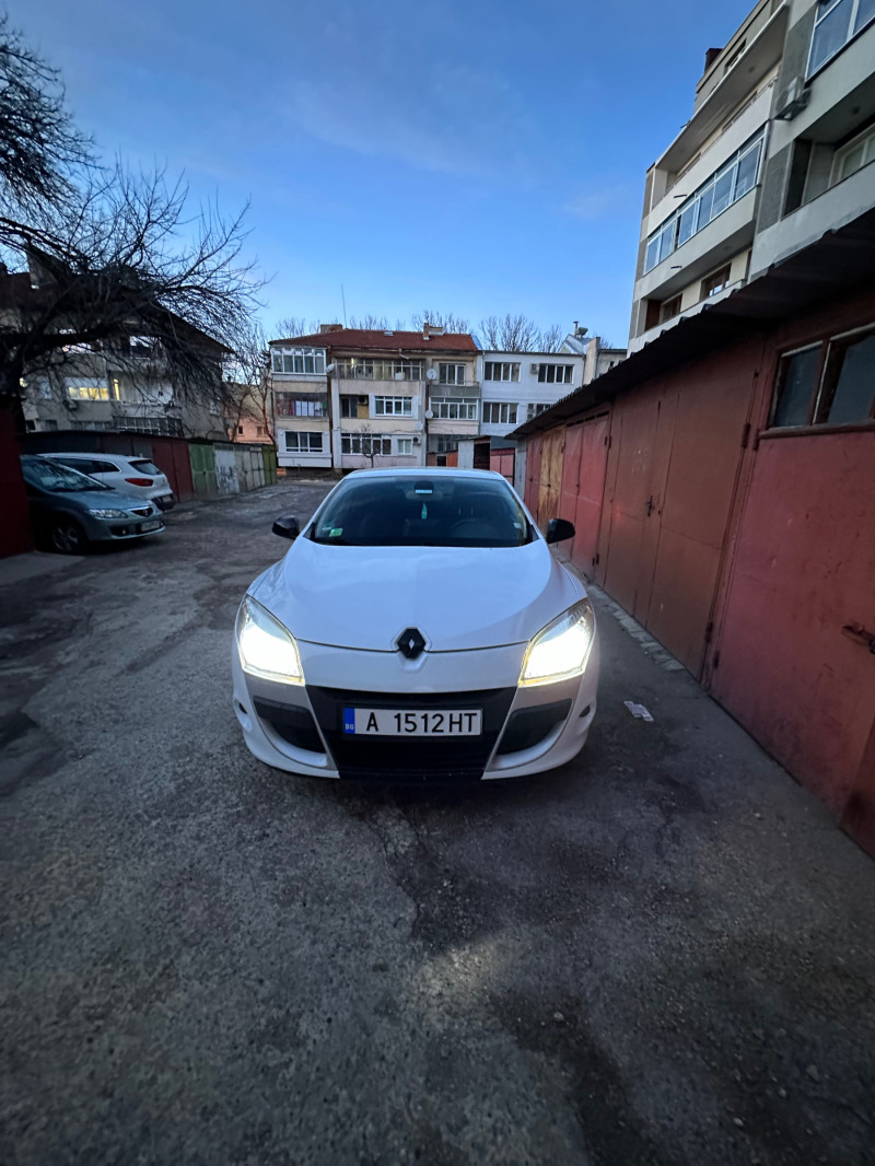 Renault Megane, снимка 4 - Автомобили и джипове - 46227397