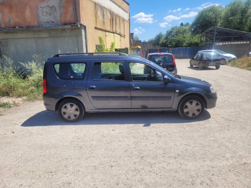 Dacia Logan 1.6 газов инжекцион, снимка 3 - Автомобили и джипове - 46755701