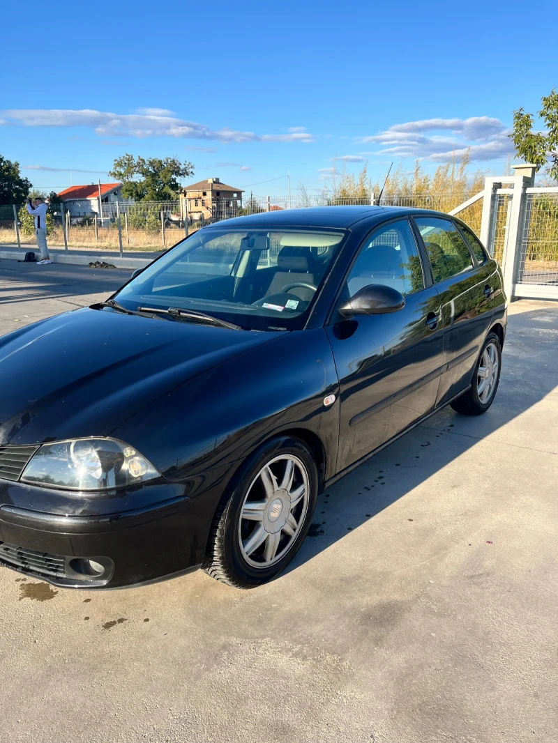 Seat Ibiza 1.4 LPG, снимка 3 - Автомобили и джипове - 47412775