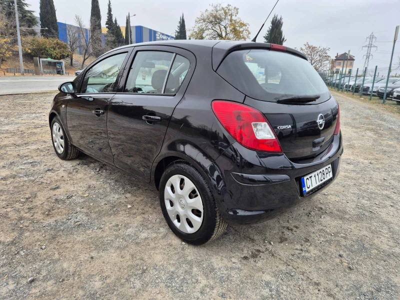 Opel Corsa 1.2i Газ.Инжек., снимка 3 - Автомобили и джипове - 48152153