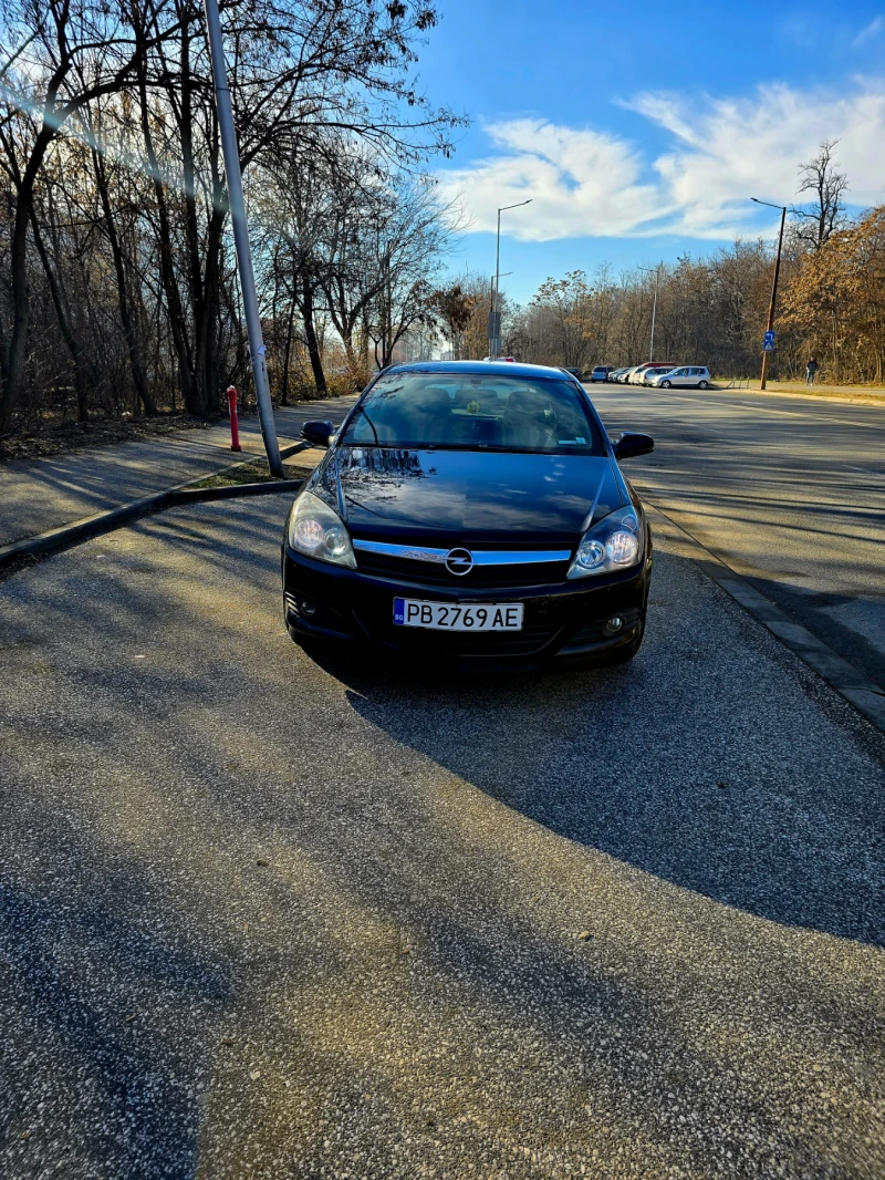 Opel Astra 1.9 CDTI  GTC Нов Внос 150к.с, снимка 2 - Автомобили и джипове - 48537377