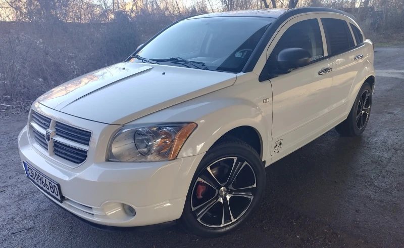 Dodge Caliber 2.0 SXT, снимка 3 - Автомобили и джипове - 48624372