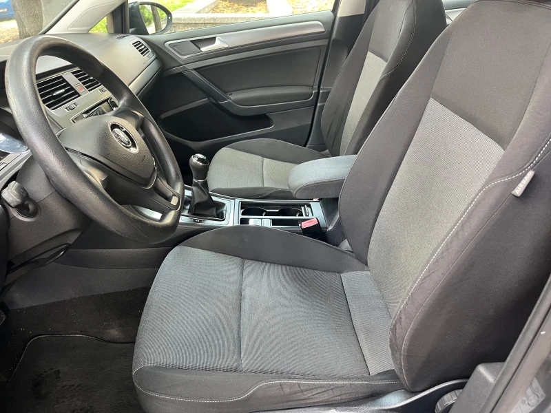 VW Golf 1.4i TGI-фабричен, снимка 9 - Автомобили и джипове - 50827743