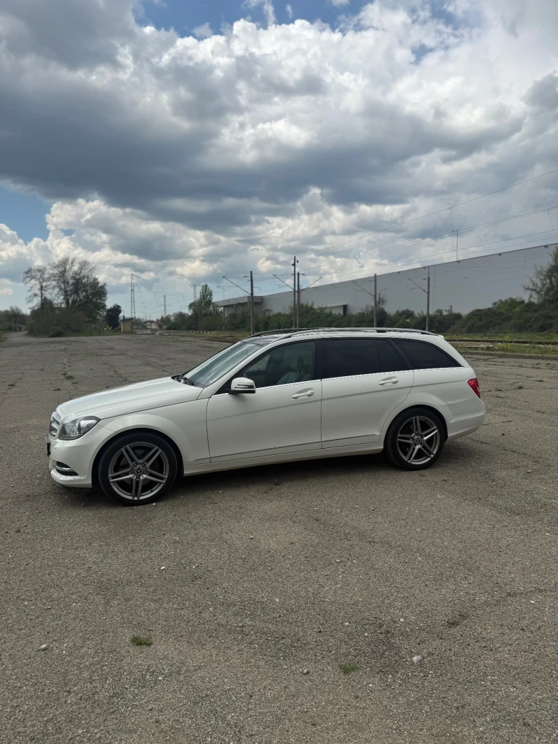 Mercedes-Benz C 350, снимка 2 - Автомобили и джипове - 52673535