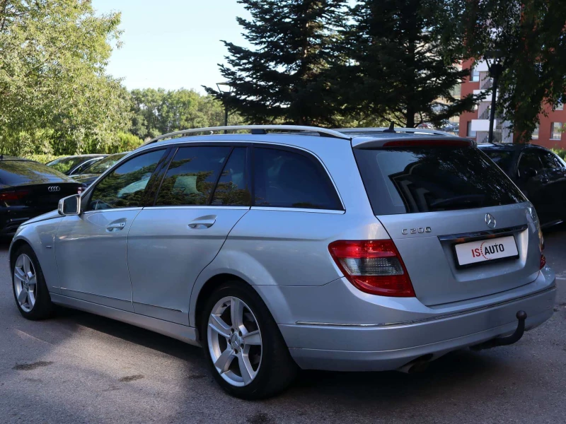 Mercedes-Benz C 200 T CDI  BlueEfficiency/Avantgarde/Навигация/Автомат, снимка 6 - Автомобили и джипове - 51726923