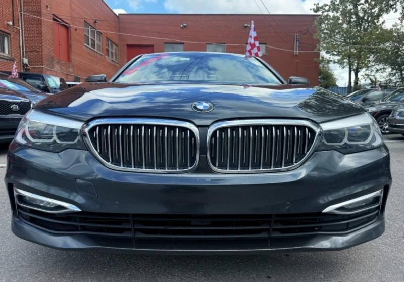 BMW 530 G30* Luxury line* Автокредит* , снимка 2 - Автомобили и джипове - 52749469